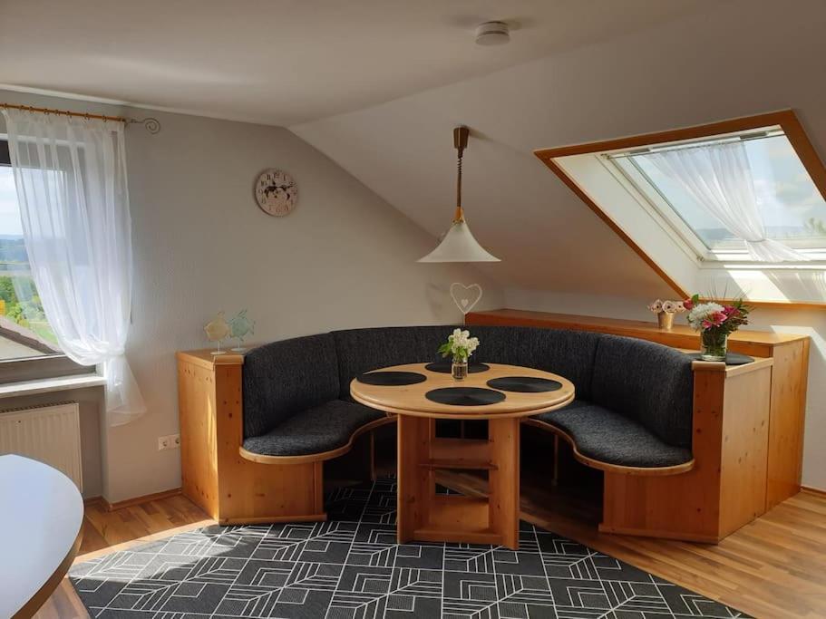 Moderne Dg-wohnung In Apartment *