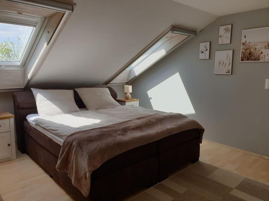 Moderne Dg-wohnung In * Mainleus
